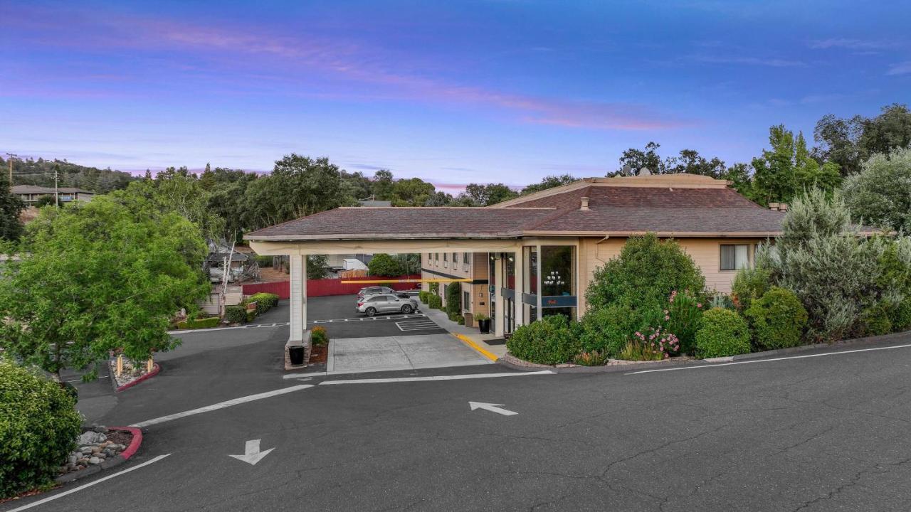 Best Western Plus Sonora Oaks Hotel And Conference Center Exterior foto